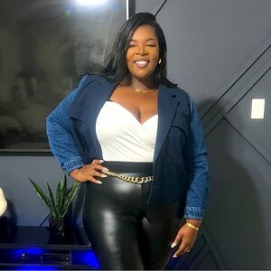 Meet your Posher, Shanita